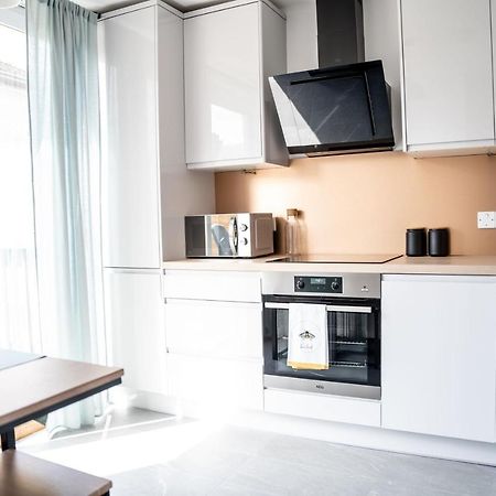 Luxurious Two Bedroom Apartment With Private Parking Perth Eksteriør billede