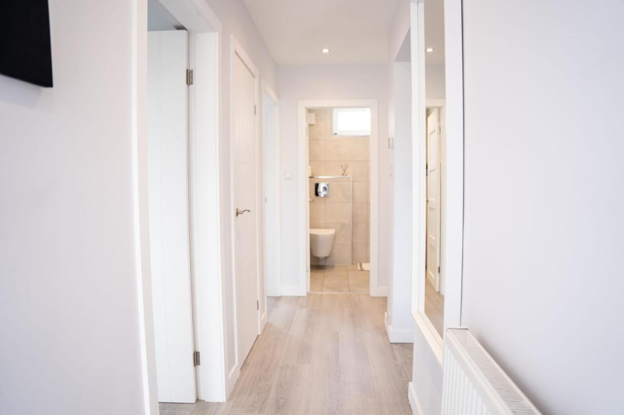 Luxurious Two Bedroom Apartment With Private Parking Perth Eksteriør billede